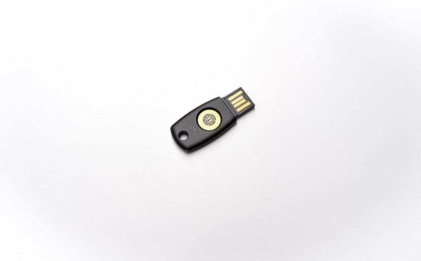 FIDO2 U2F Security Key Passkey Two-Factor Authentication (2FA) USB Key PIN+Touch (Non-Biometric) USB-A Type TrustKey T110