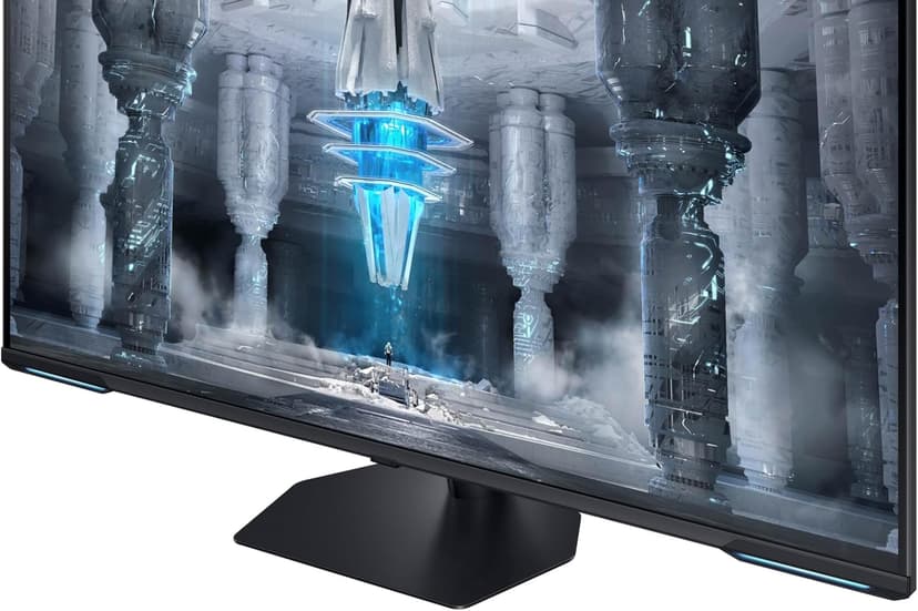 SAMSUNG 43" Odyssey Neo G7 Series 4K UHD Smart Gaming Monitor, 144Hz, 1ms, VESA Display HDR600, Quantum Matrix Technology, AMD FreeSync Premium Pro, LS43CG702NNXZA, Black